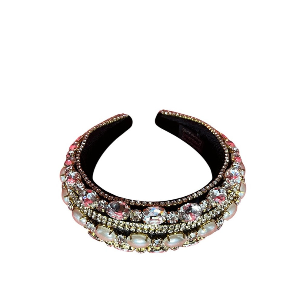 Elegant Pearl and Crystal Embellished Headband